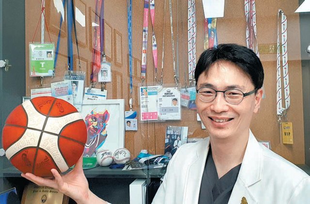 농구선수 발목부상